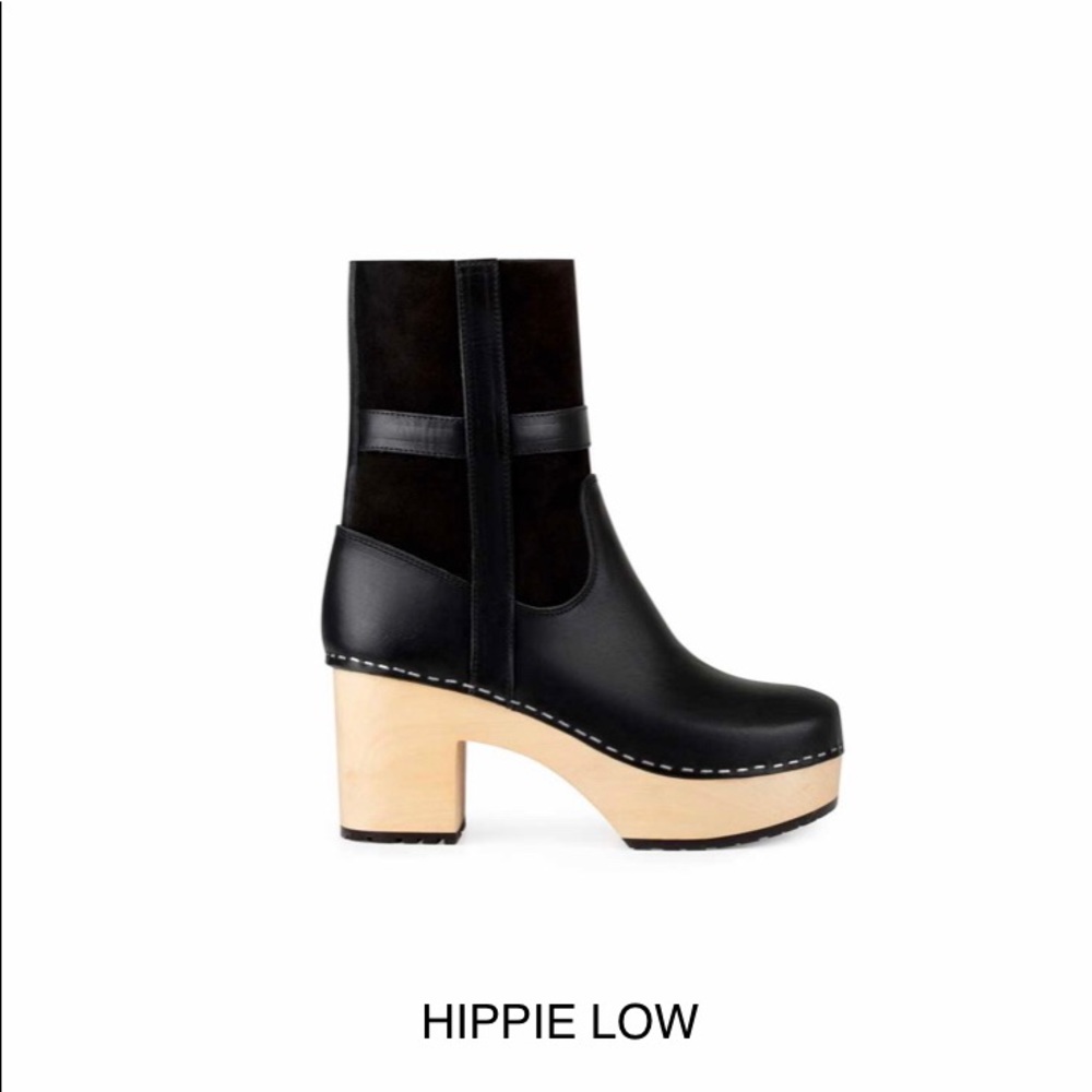 Leather Hasbeens Clogs